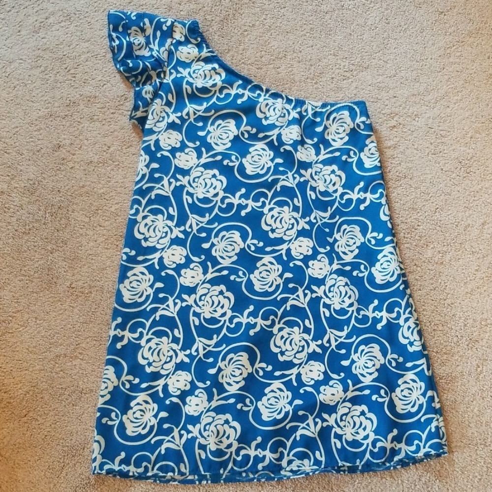 One Shoulder Dress